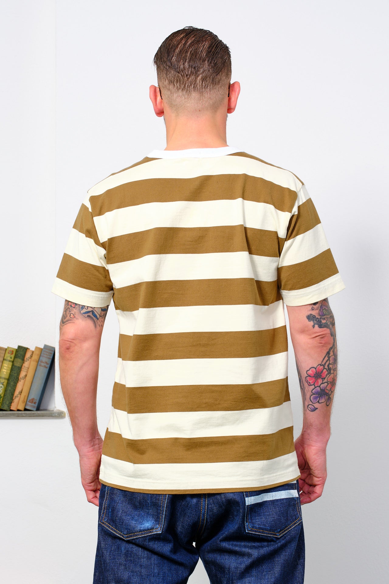 WHITESVILLE - Border Stripe T-Shirt | olive