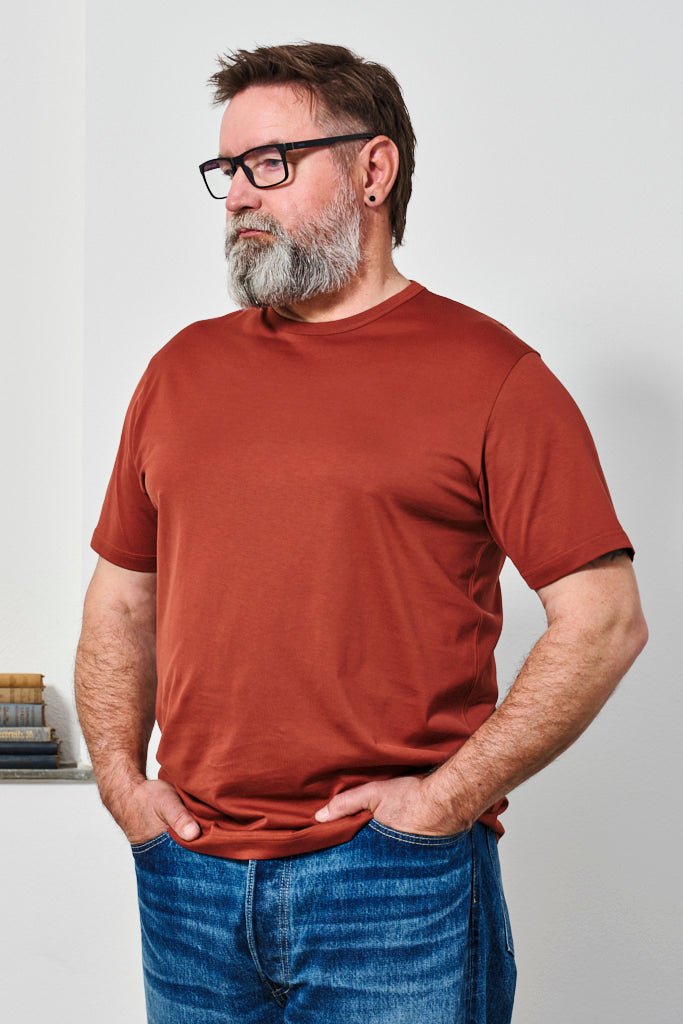 SUNSPEL - T-Shirt CLASSIC CREW NECK | dark clay