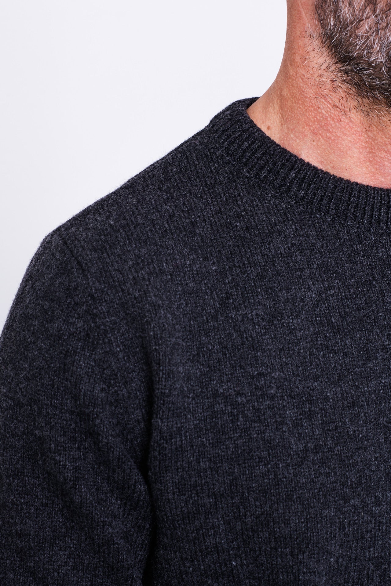 G.R.P. - Crewneck TEC RA 7 | charcoal