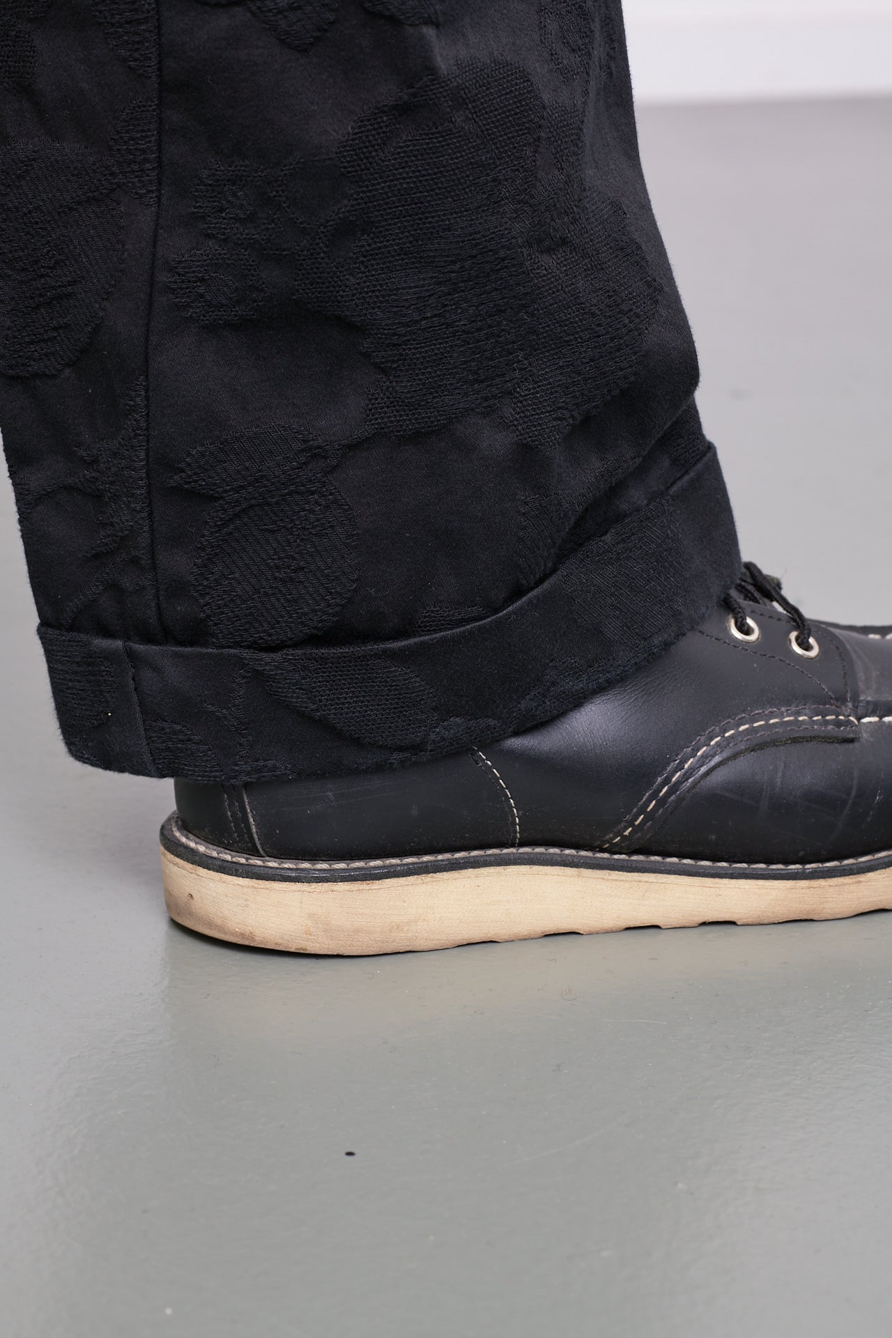 HANSEN - Hose Pleated Trousers BOBBY | black flowers