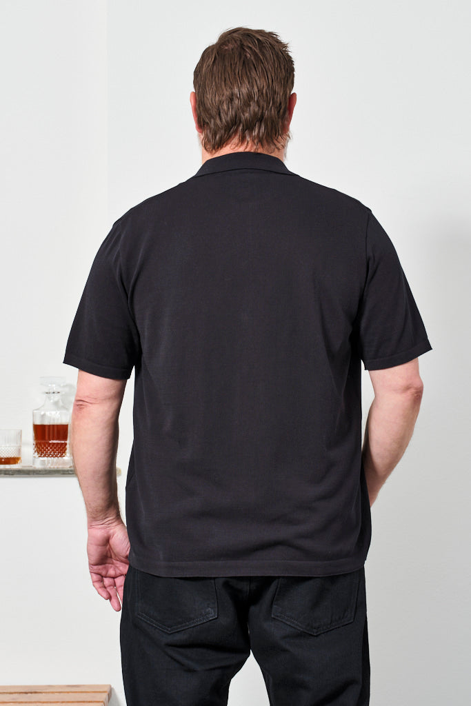 G.R.P. - Polo TEC 1 FULL BUTTON | black