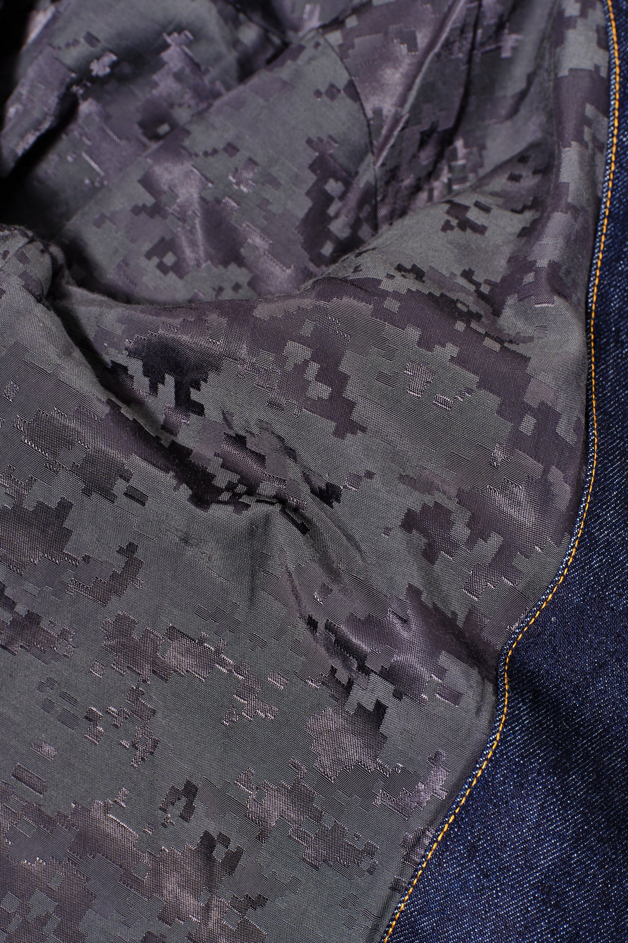 JAPAN BLUE JEANS - 13oz Bomber Jacket | ID