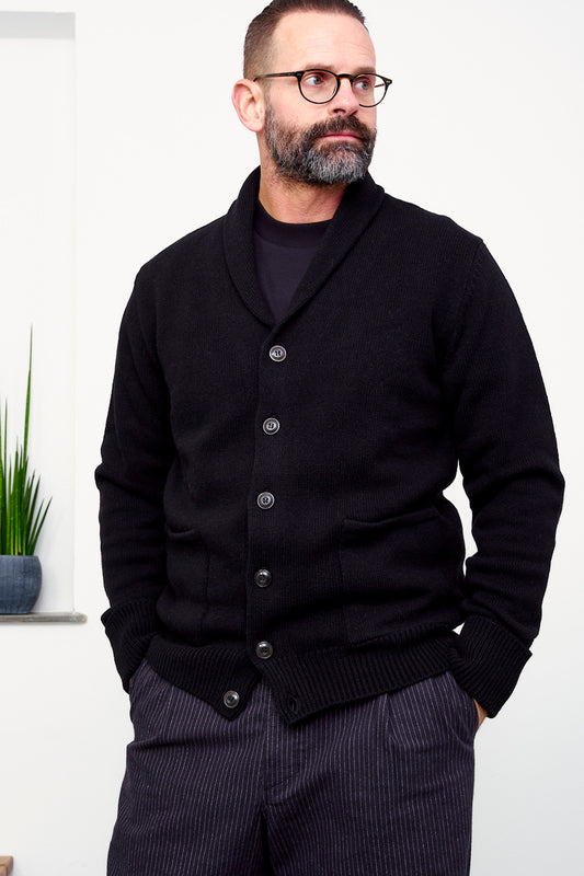 G-R-P Shawl Collar Cardigan / Black (vorne)
